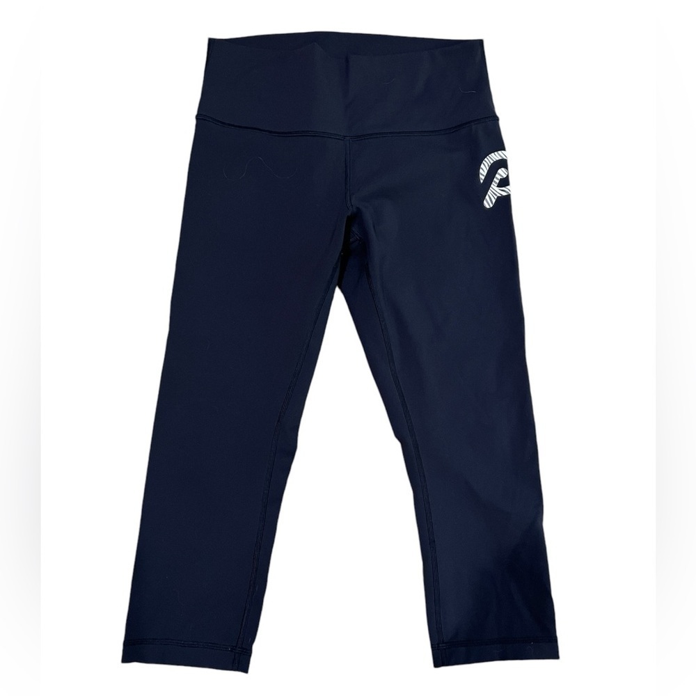 Lululemon Peloton Collab Navy Highwaisted Capri Leggings